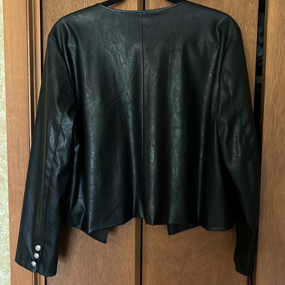Lucky brand, leather jacket - Picture 8 of 15